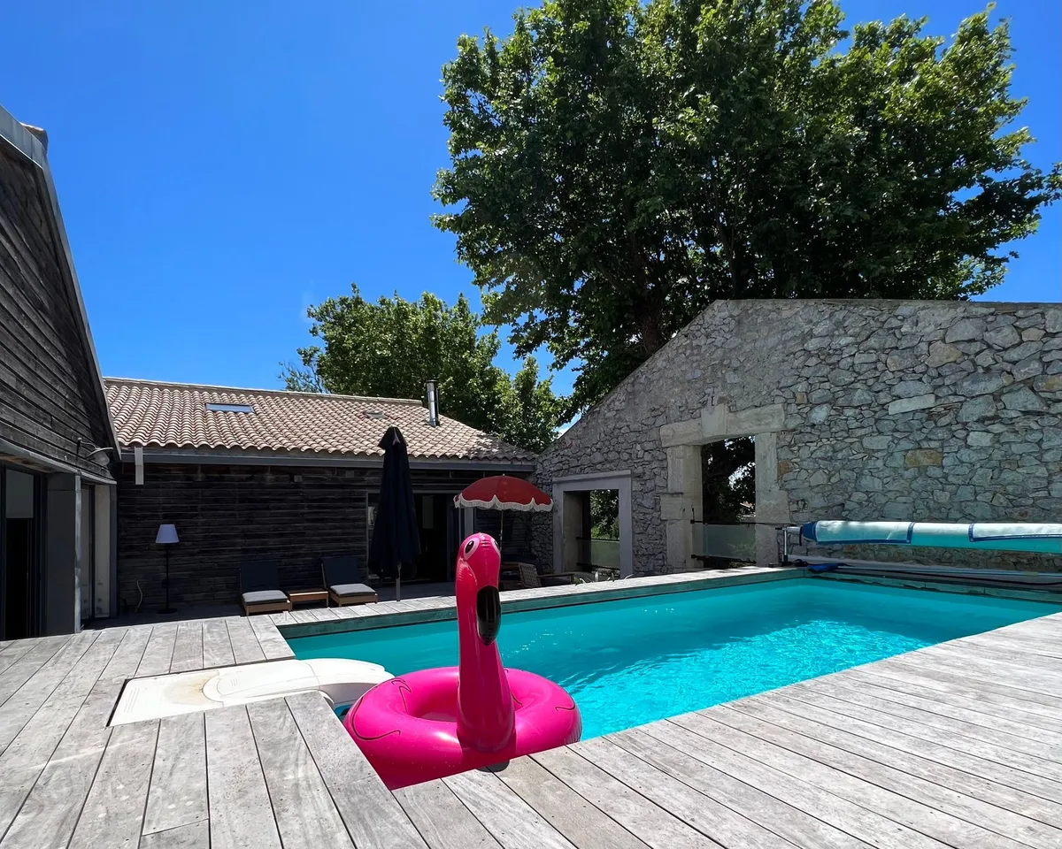 Pool-Terrasse des Penthouse — Bild 2