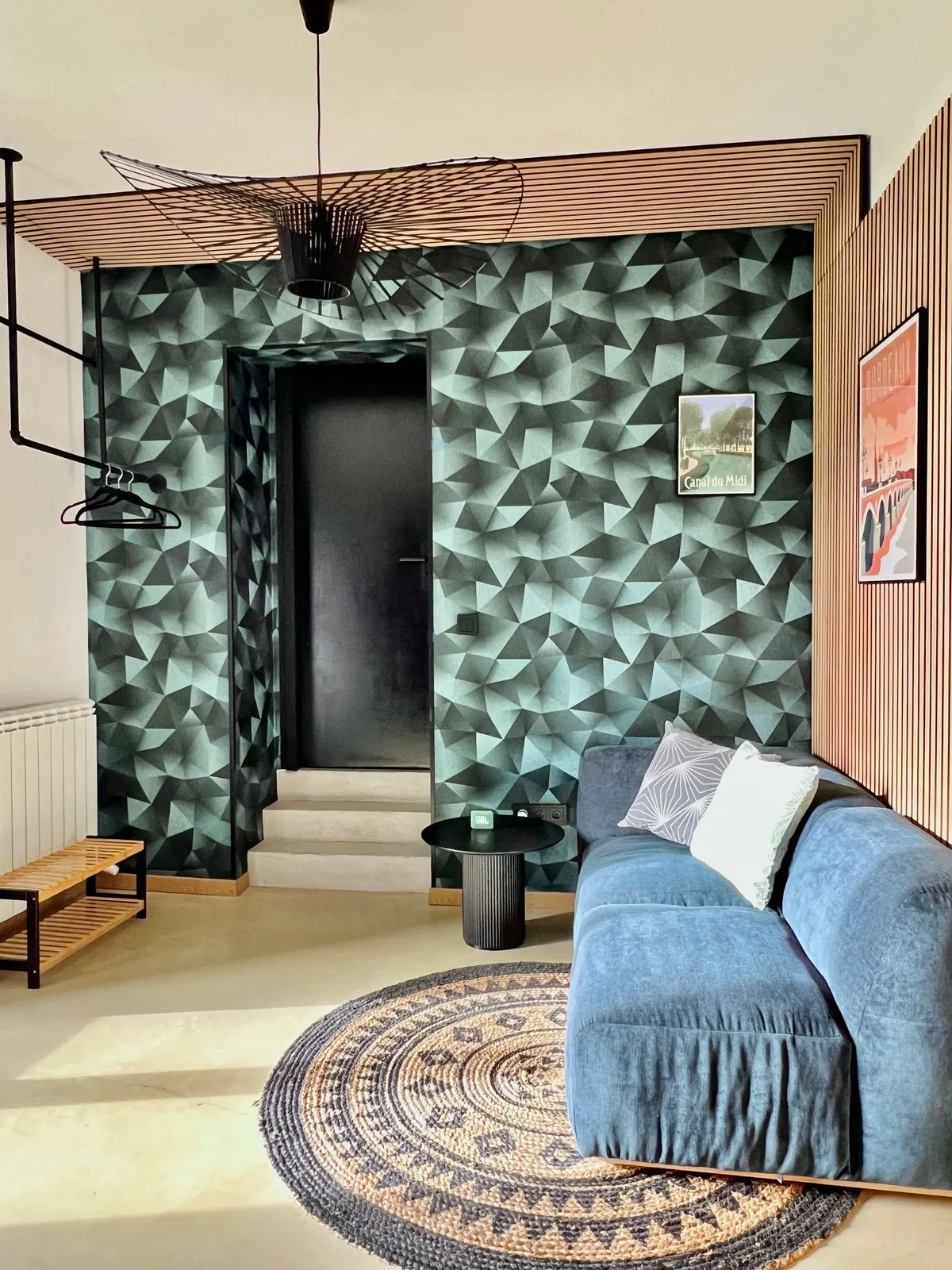 Salon und Küchenzeile des Studios — Bild 1