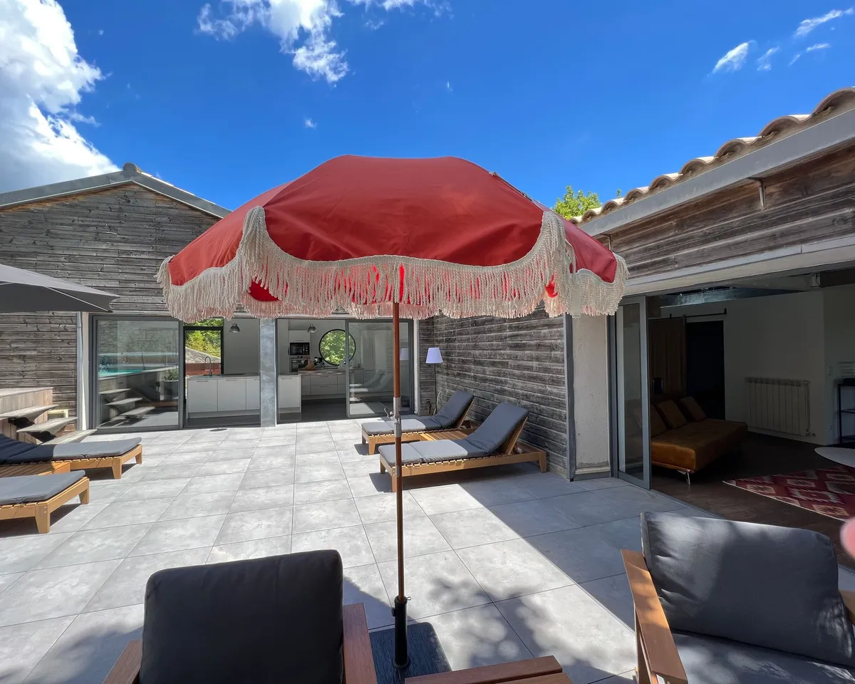 Pool-Terrasse des Penthouse — Bild 5