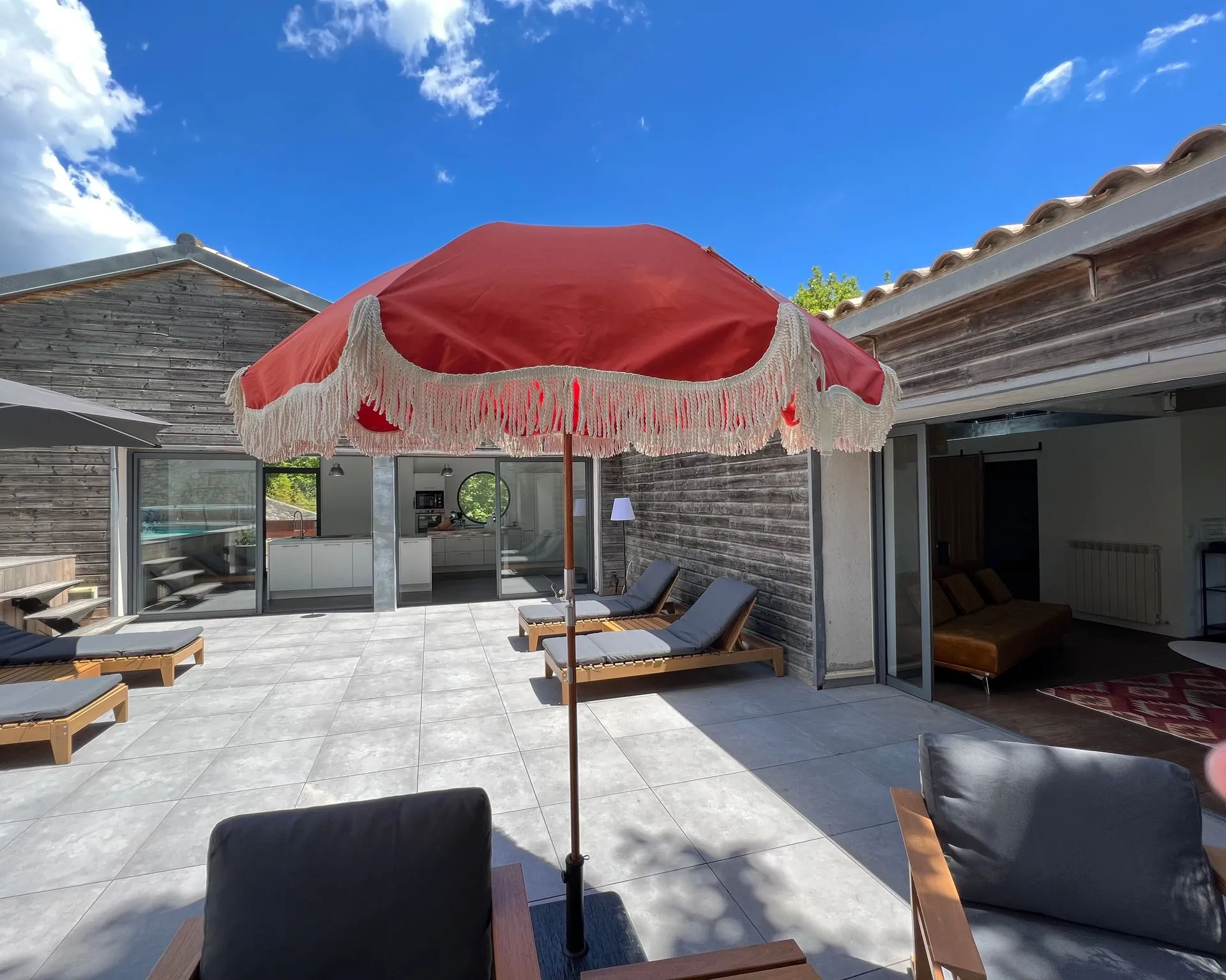 Pool-Terrasse des Penthouse — Bild 5