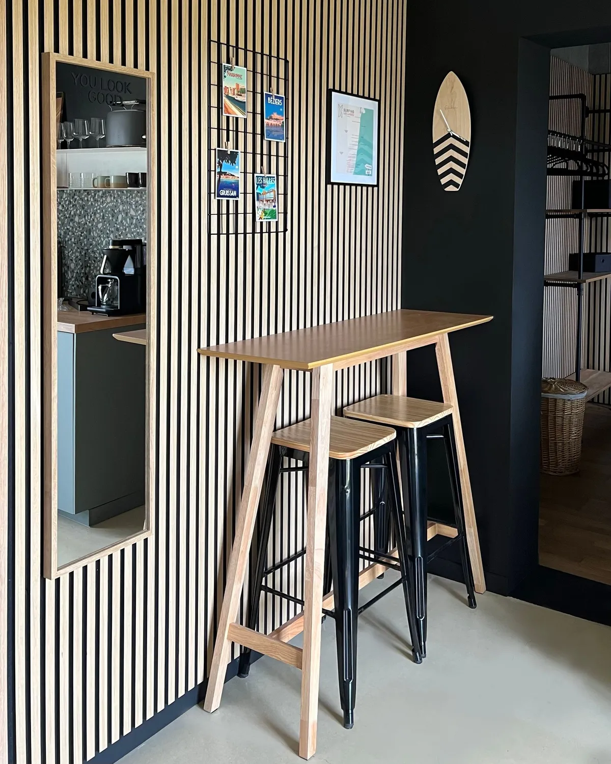 Salon und Küchenzeile des Studios — Bild 3