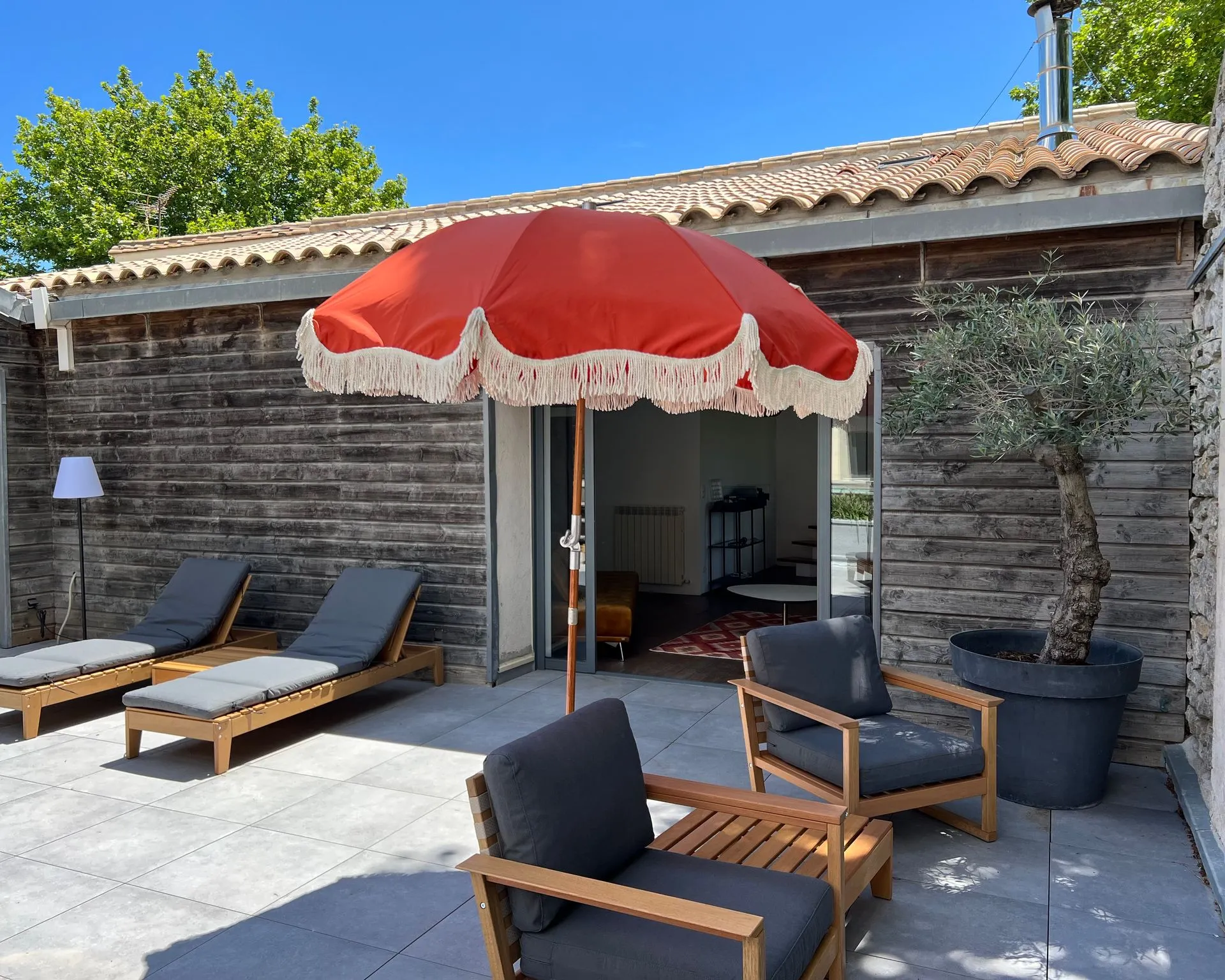 Pool-Terrasse des Penthouse — Bild 6