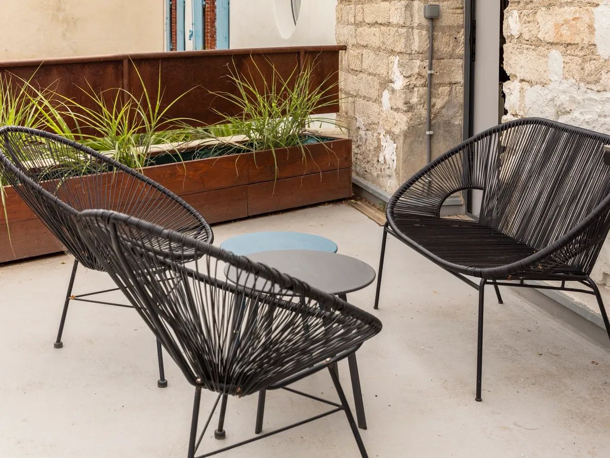 Morgenkaffee-Terrasse und Esstisch-Terrasse — Bild 2